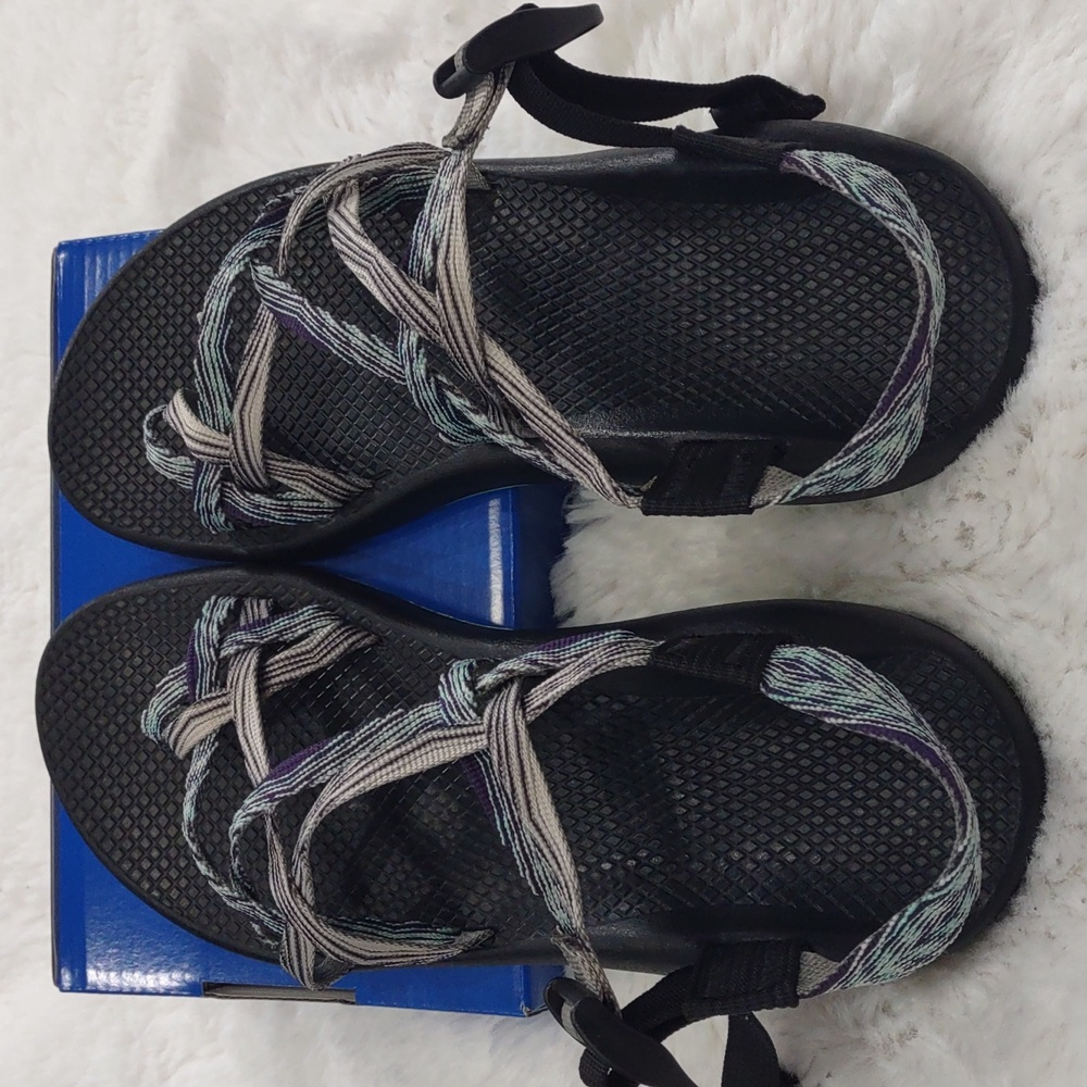 Chaco , Size W10,Black and Gray Strappy Sandals - Picture 14 of 16